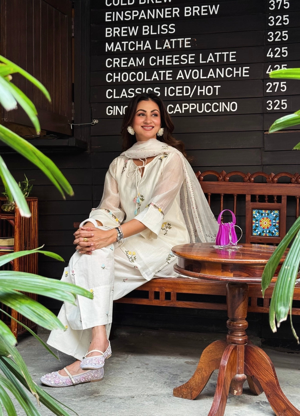 Elegant Ivory Floral Embroidered Cotton Kurta Set with Dupatta
