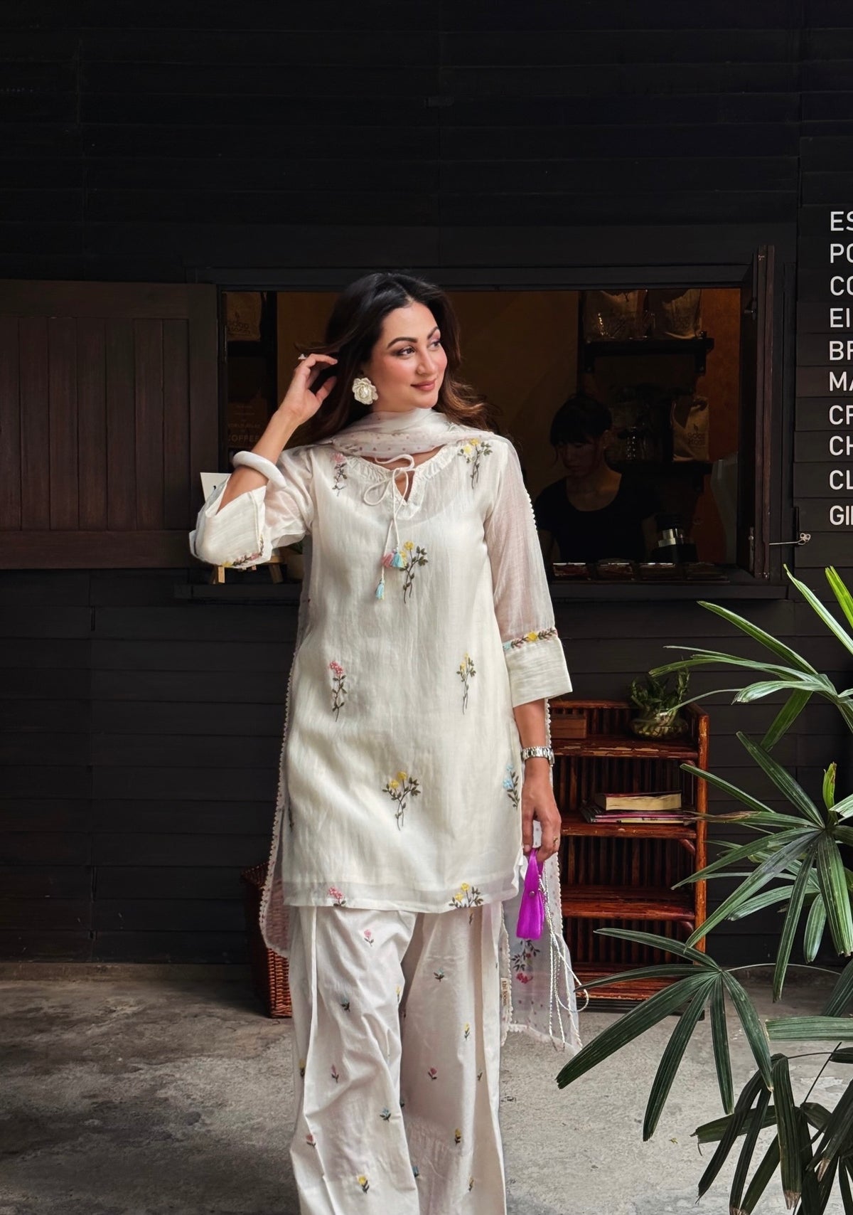 Elegant Ivory Floral Embroidered Cotton Kurta Set with Dupatta