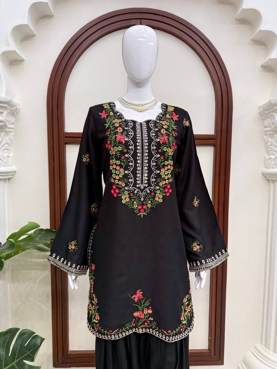 Midnight Black Floral Embroidered Kurta Set
