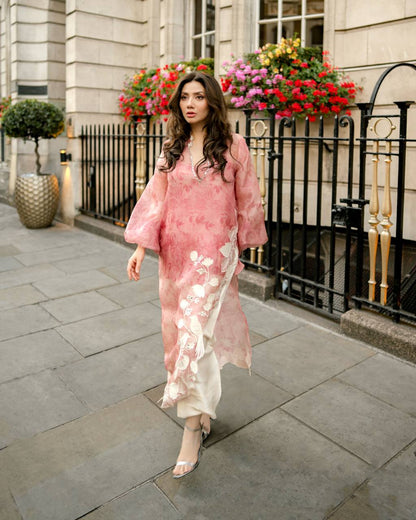 Blush Pink Floral Organza Kurta Set with Elegant White Embroidery for Women