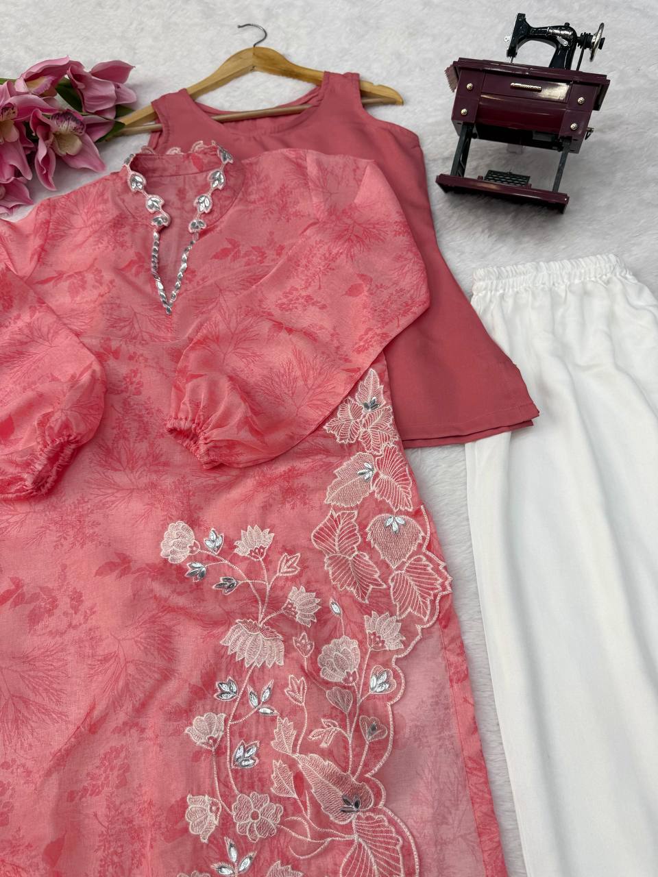 Blush Pink Floral Organza Kurta Set with Elegant White Embroidery for Women