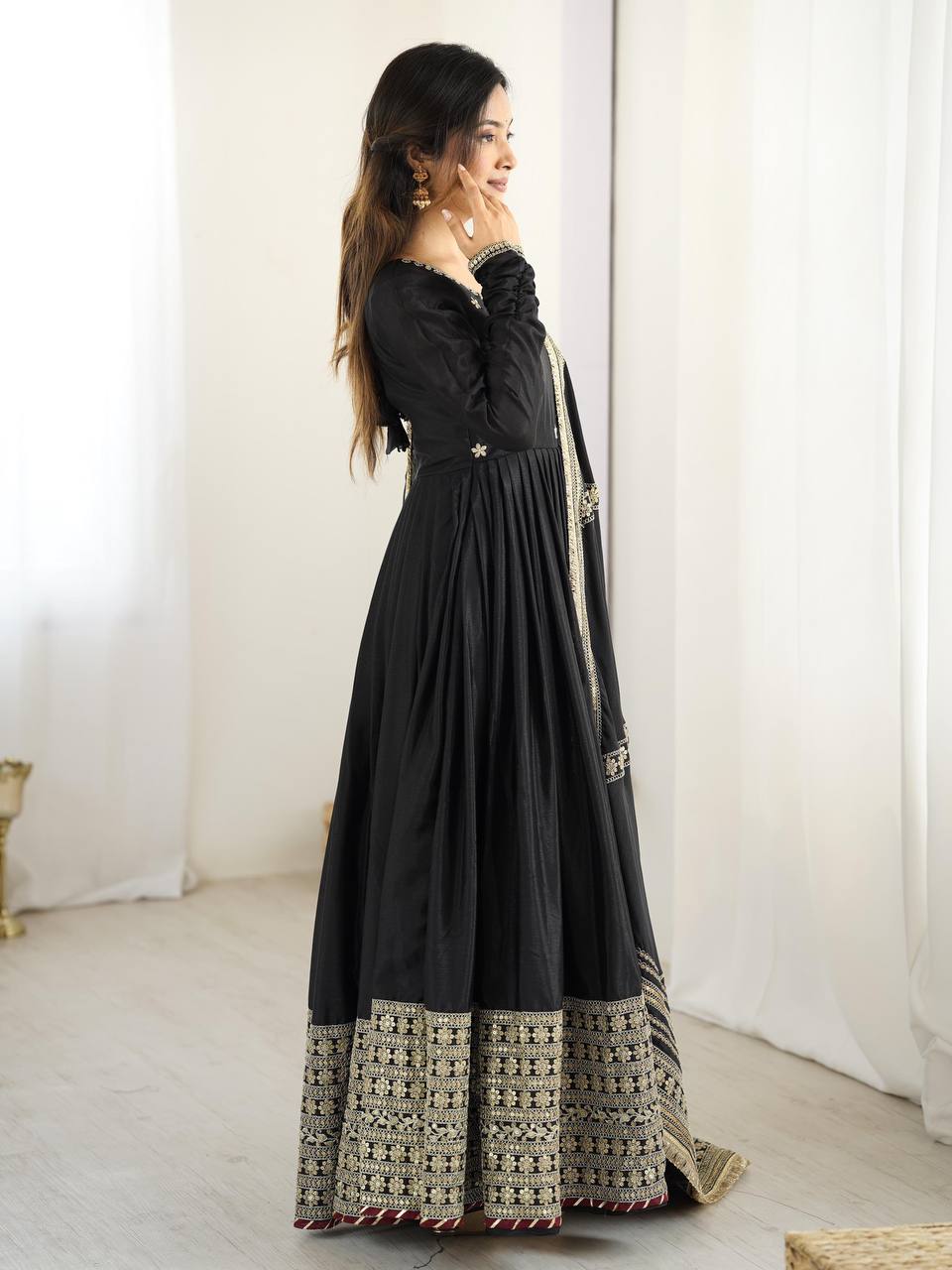 Elegant Embroidered Anarkali Suit Set with Designer Dupatta