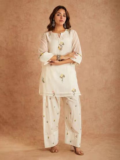Elegant Ivory Floral Printed Kurta Palazzo Set with Dupatta